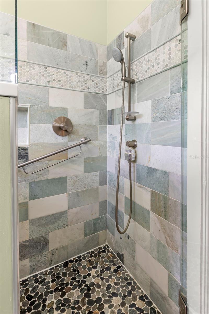 JACKSONS BLK A - Residential