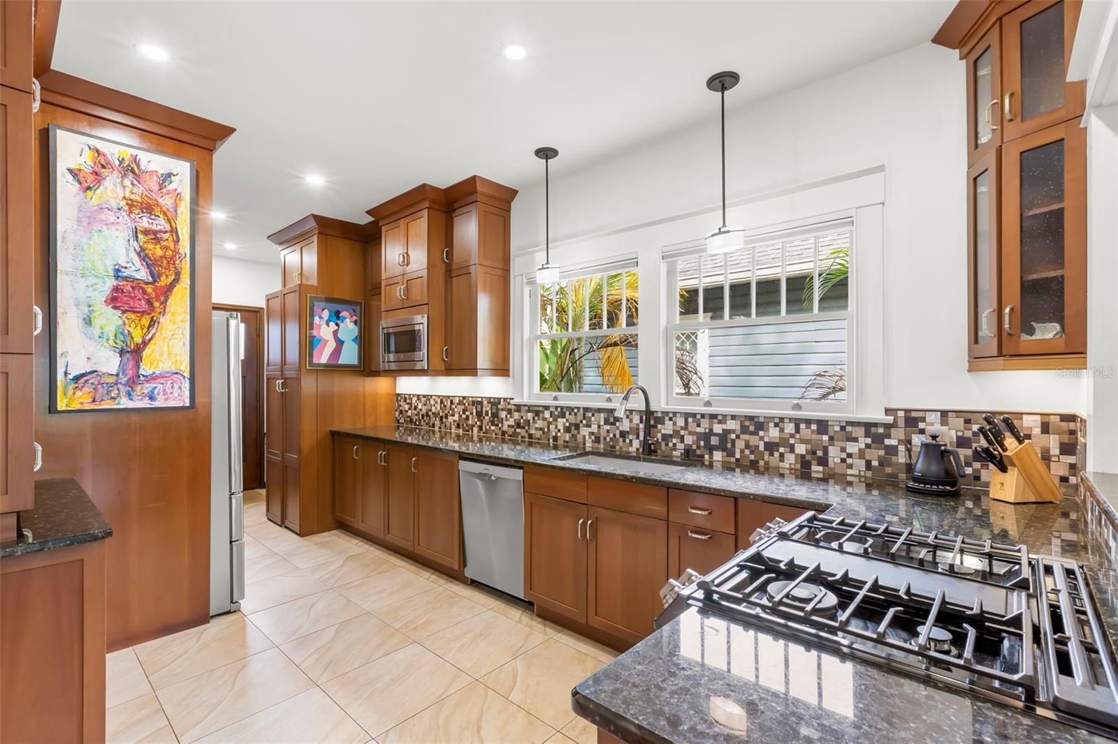 JACKSONS BLK A - Residential