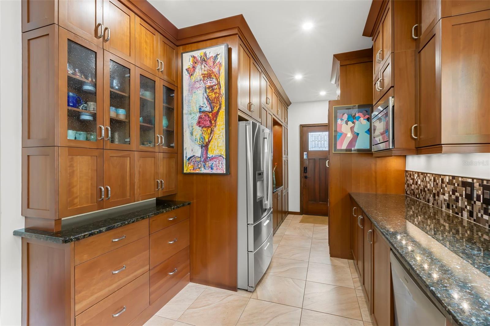 JACKSONS BLK A - Residential