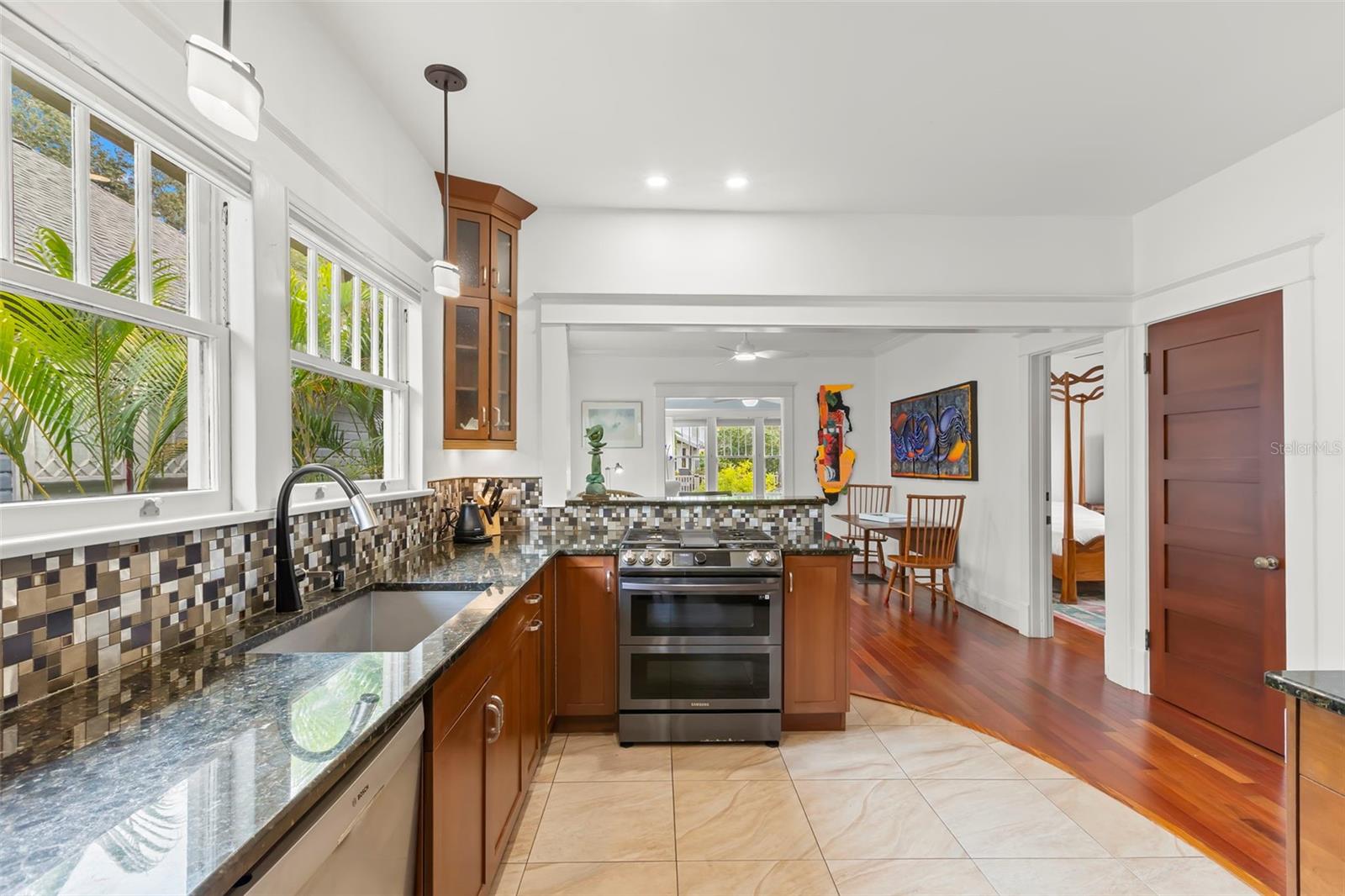 JACKSONS BLK A - Residential