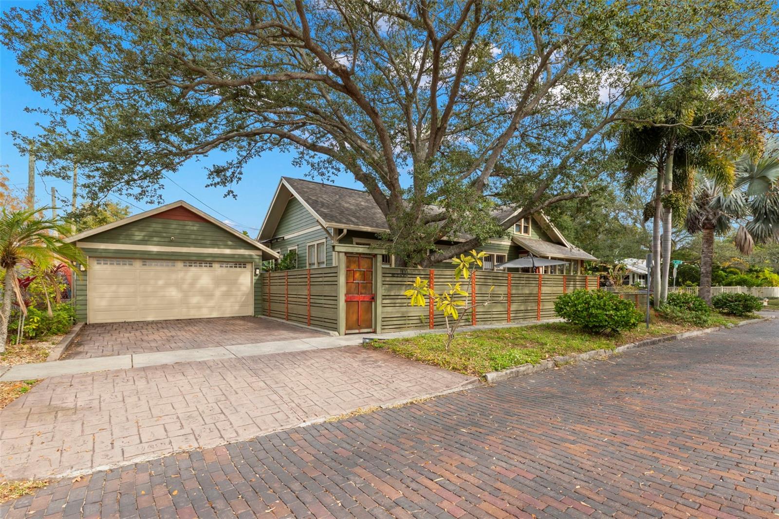 JACKSONS BLK A - Residential