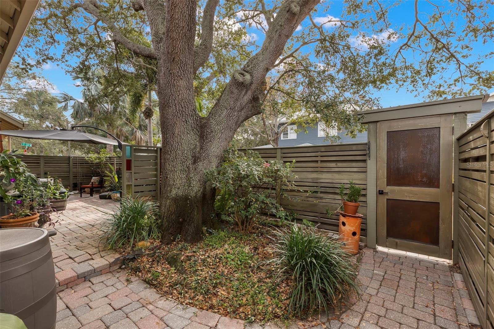 JACKSONS BLK A - Residential