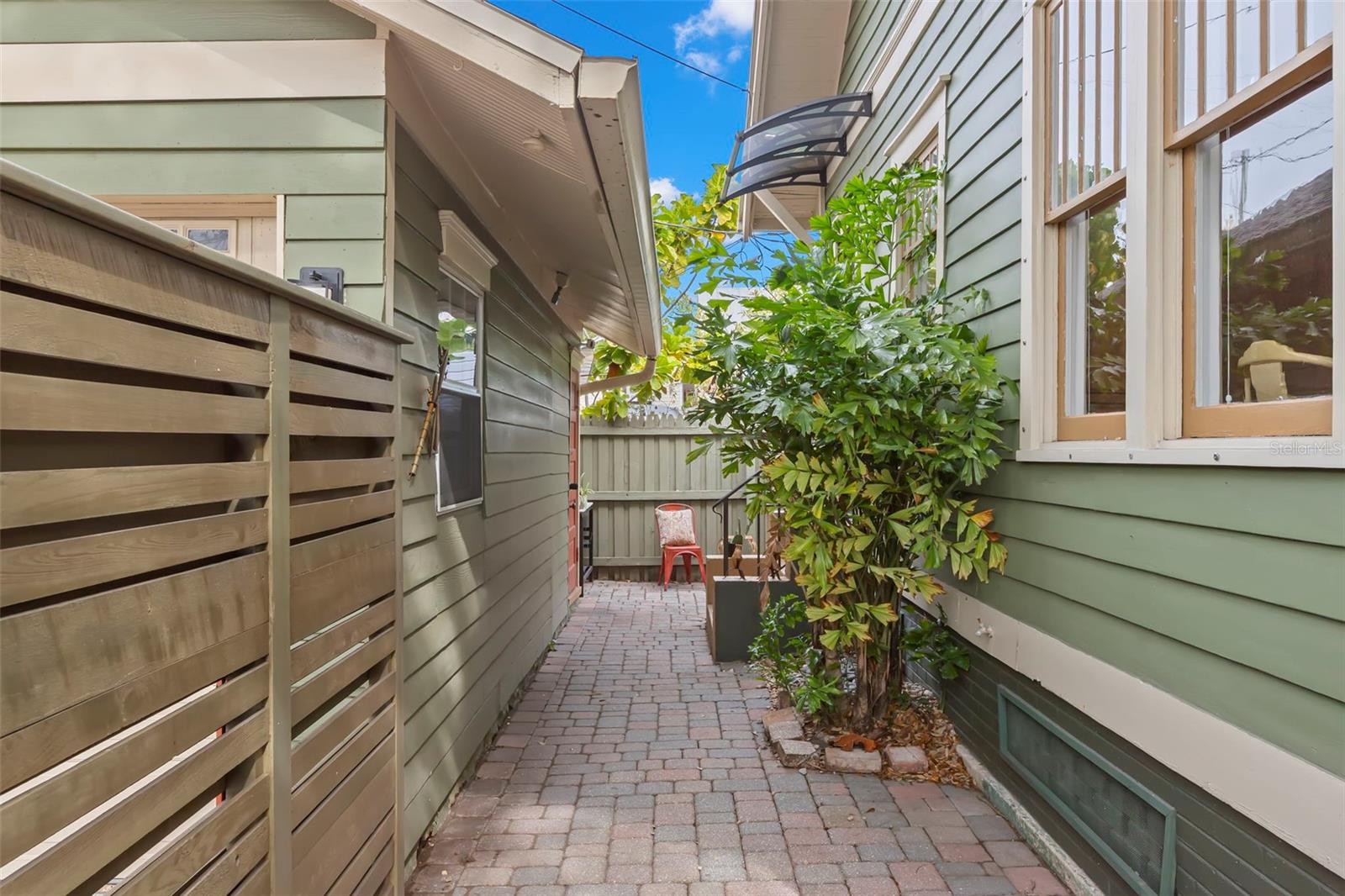 JACKSONS BLK A - Residential