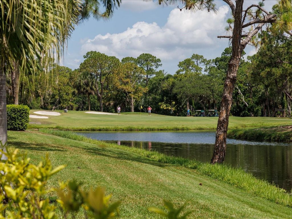 Photo of 4440 Weybridge St #4440, Sarasota, FL 34235 (MLS # A4688269)