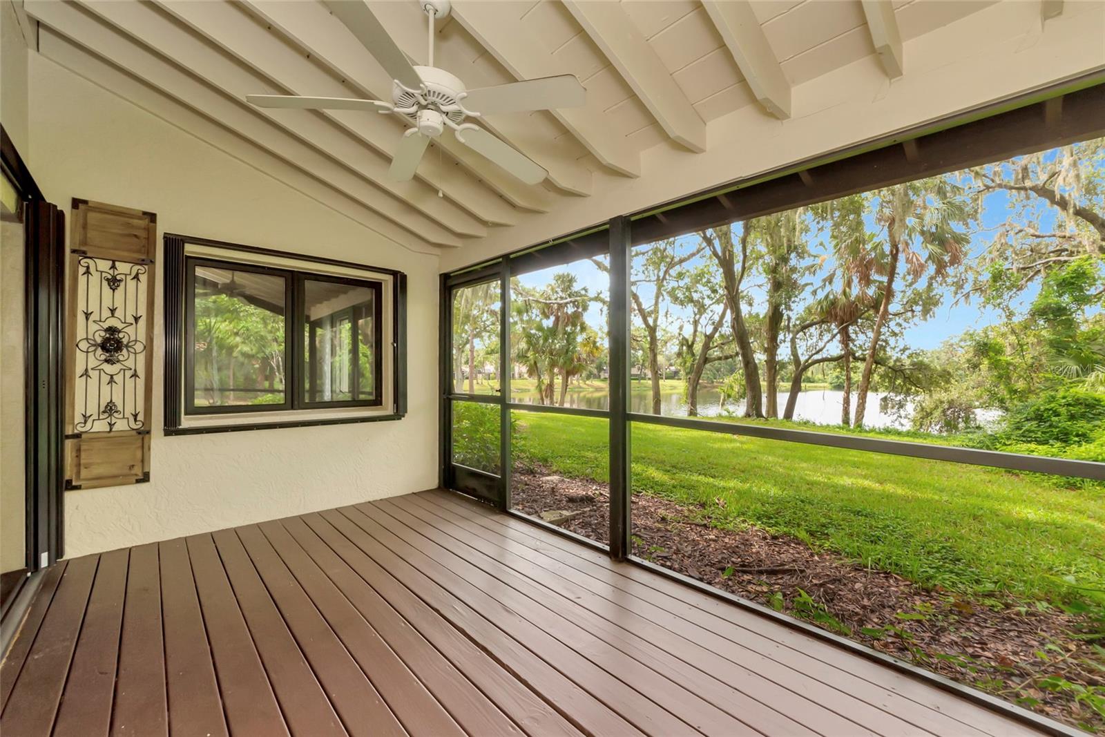 LONGWOOD VILLAS - Residential