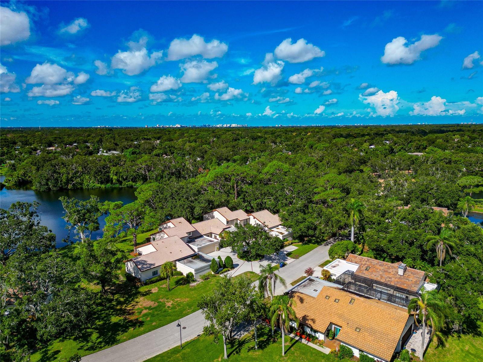 LONGWOOD VILLAS - Residential