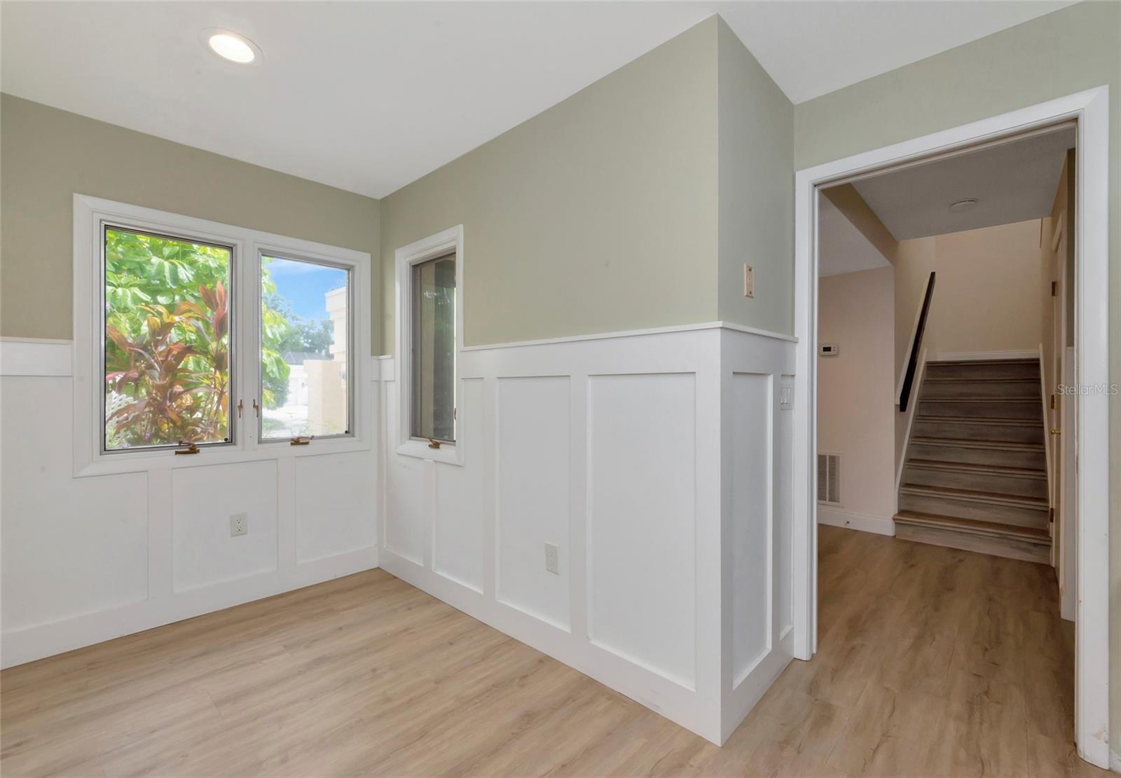 LONGWOOD VILLAS - Residential