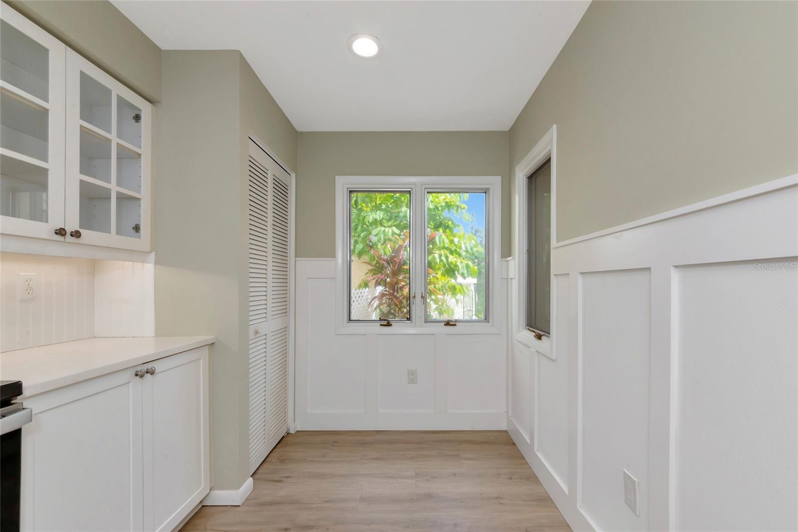 LONGWOOD VILLAS - Residential