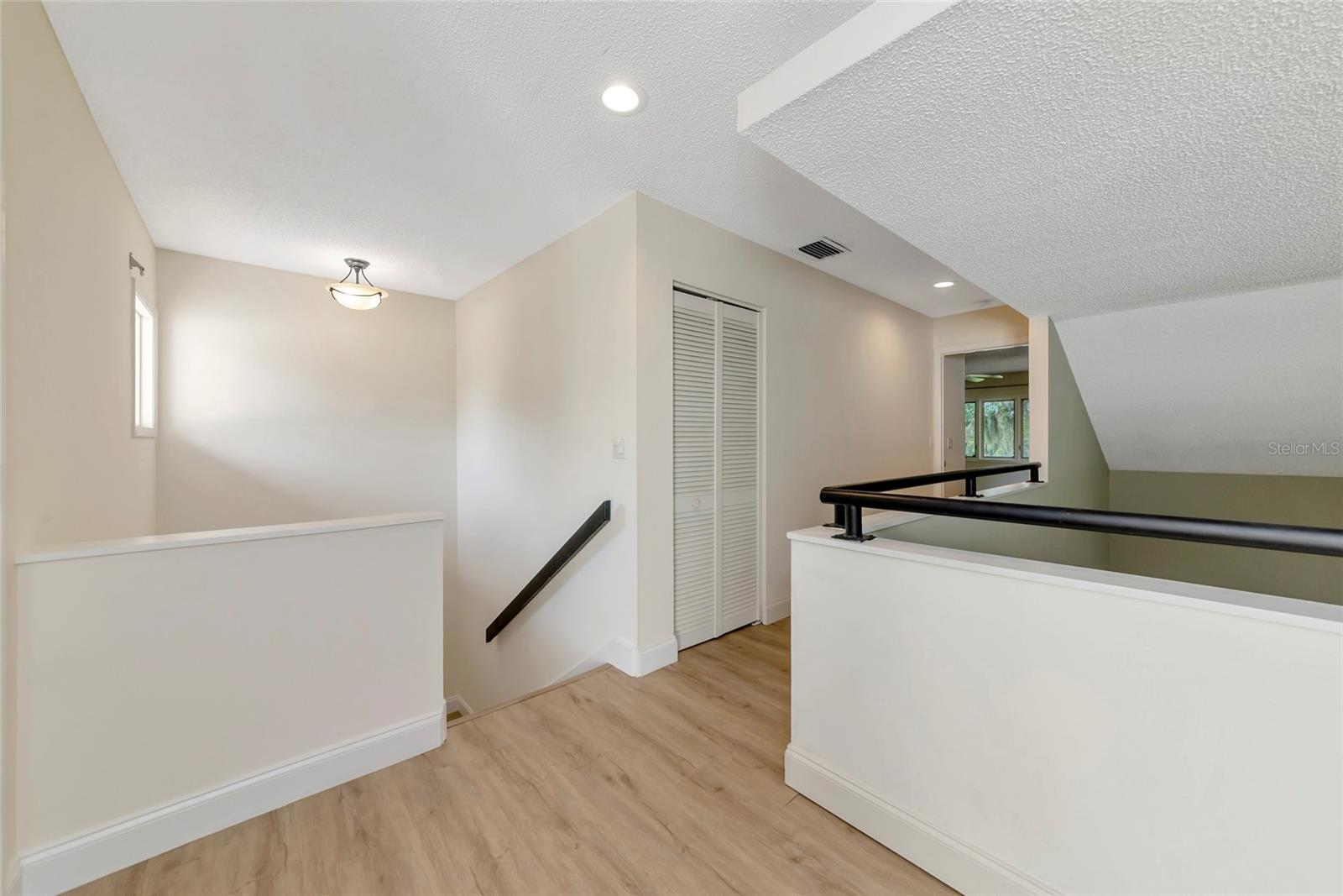 LONGWOOD VILLAS - Residential