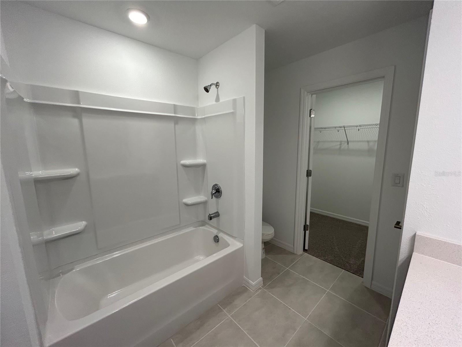 ARTISAN LAKES EDGESTONE NORTH PH I & II - Residential