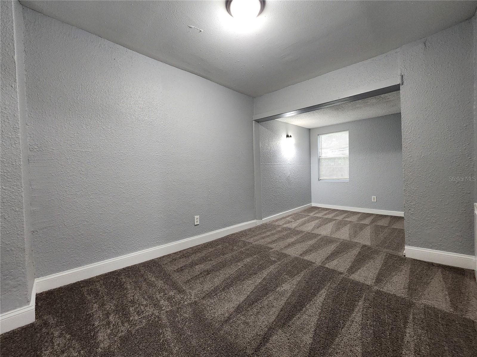 RAYNOR SUB - Residential Lease