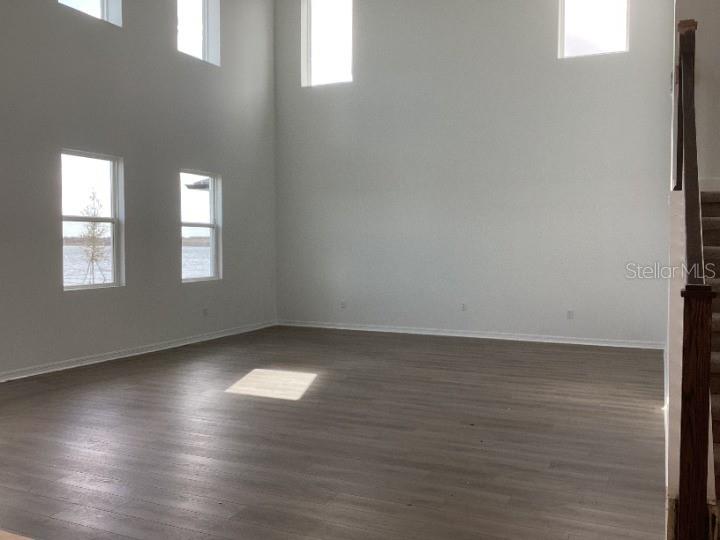 CATAMARAN COVE - PHASE I & II REPLAT - Residential