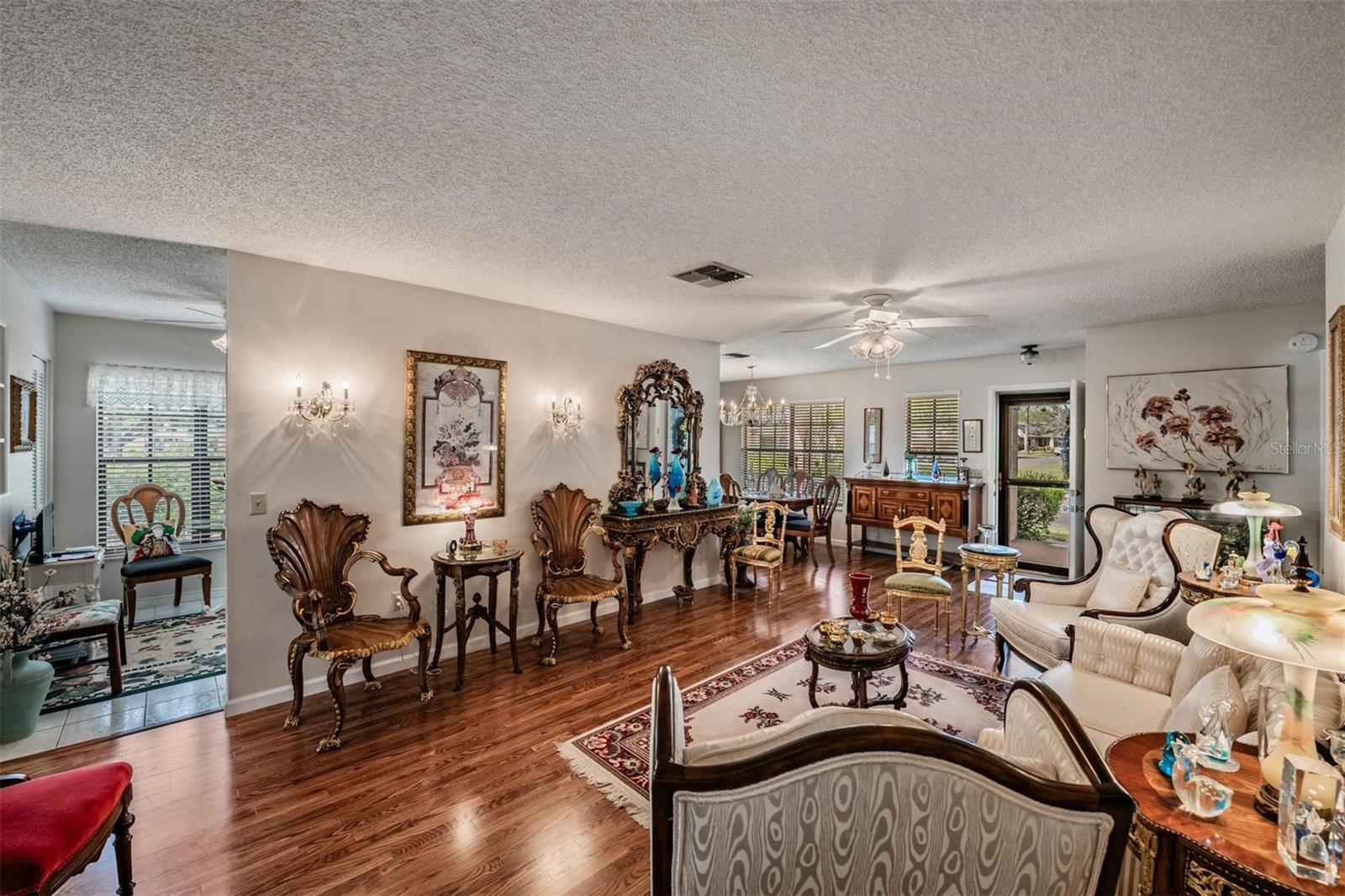 HERITAGE LAKE - Residential