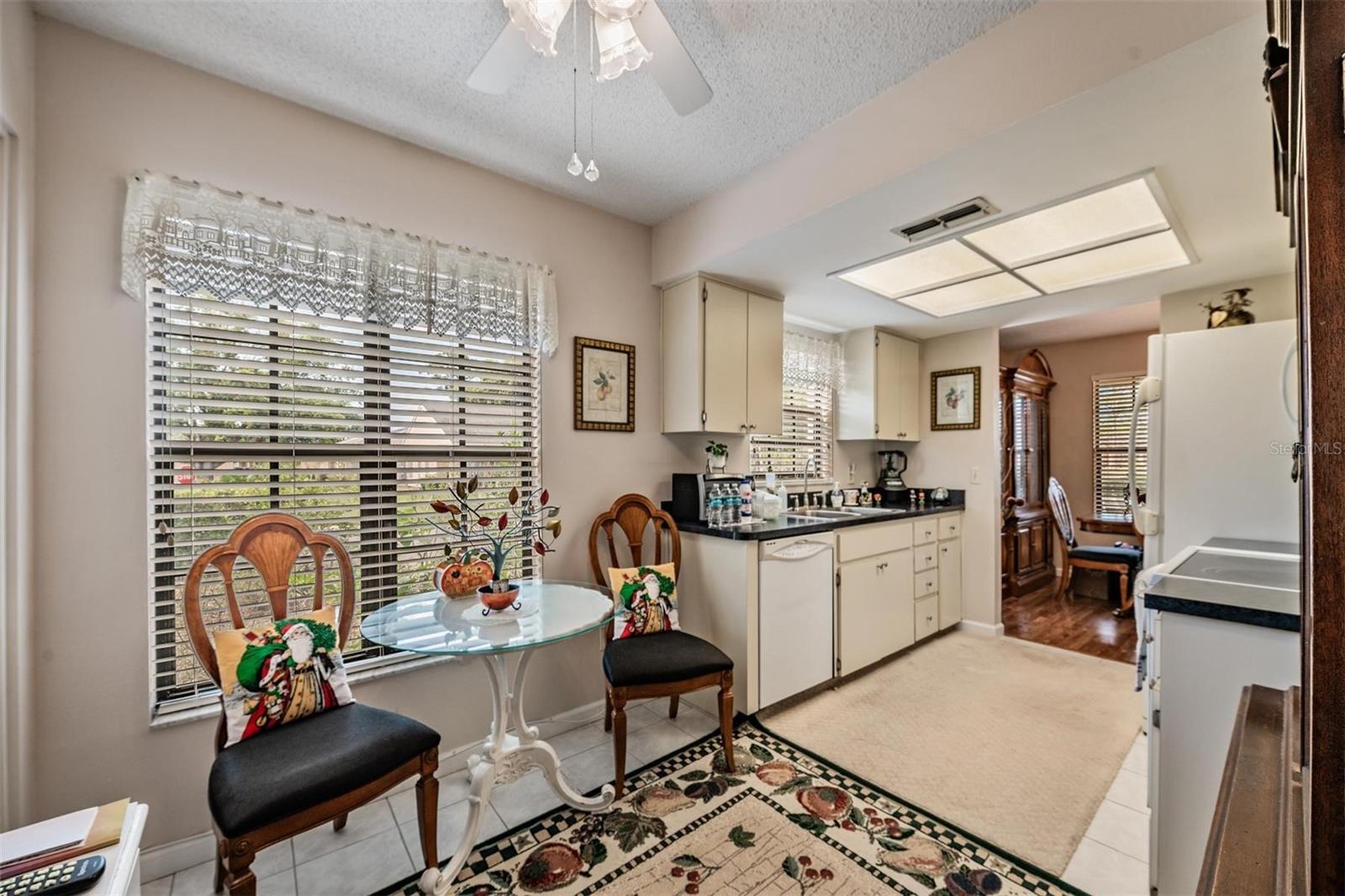 HERITAGE LAKE - Residential