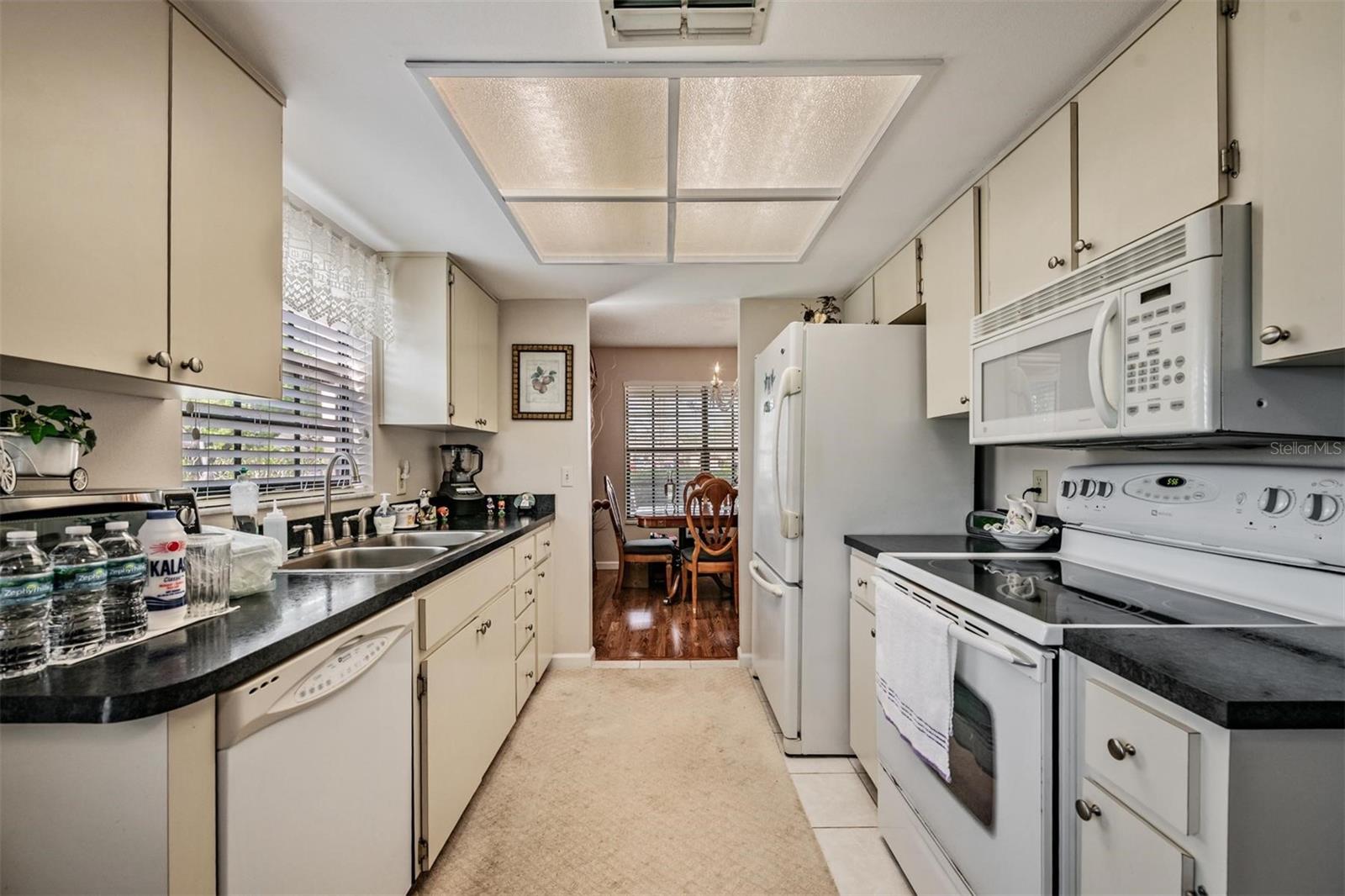 HERITAGE LAKE - Residential