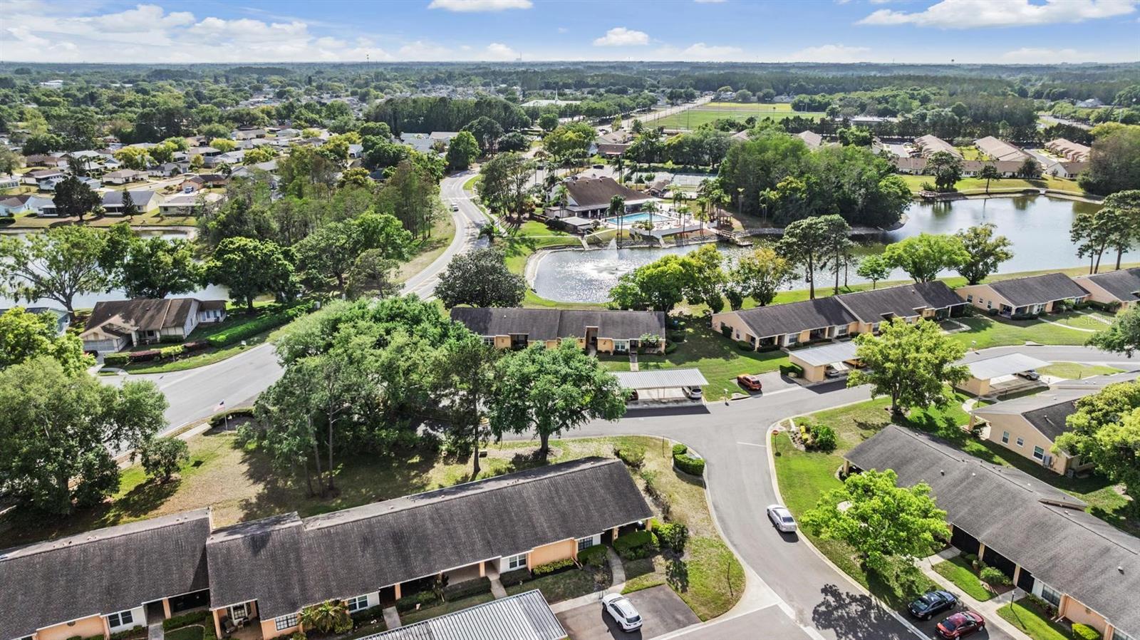 HERITAGE LAKE - Residential