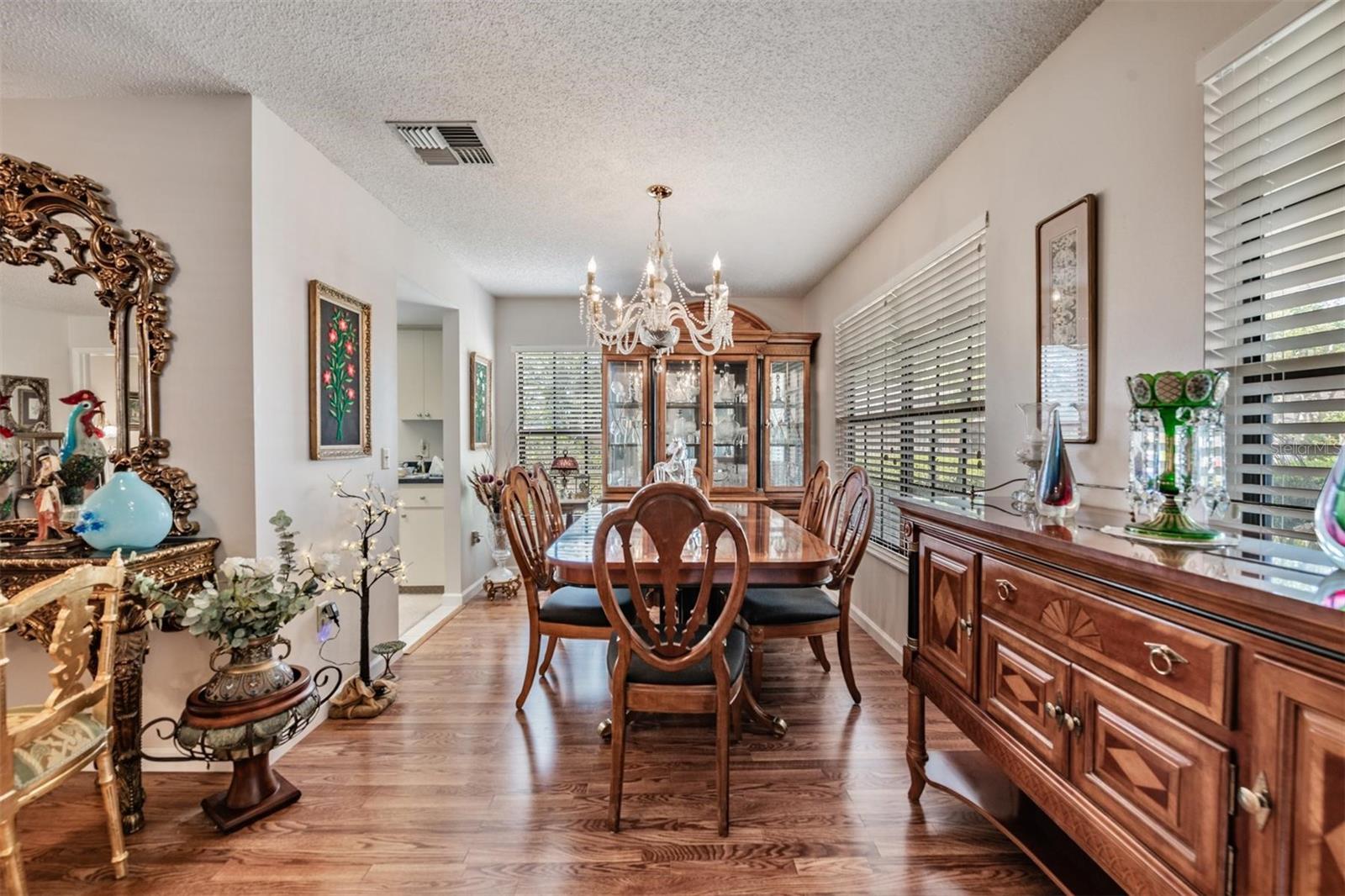 HERITAGE LAKE - Residential