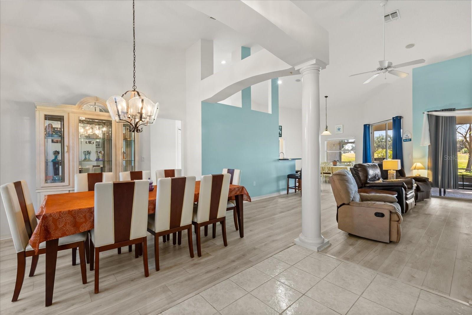 GROVE/HARBOR HILLS - Residential