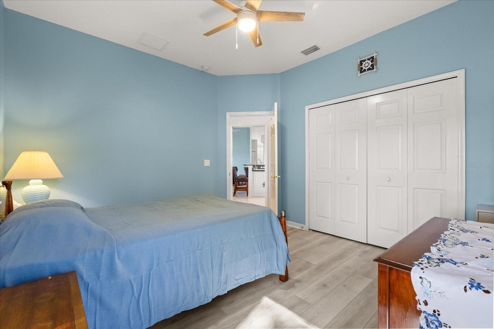 GROVE/HARBOR HILLS - Residential