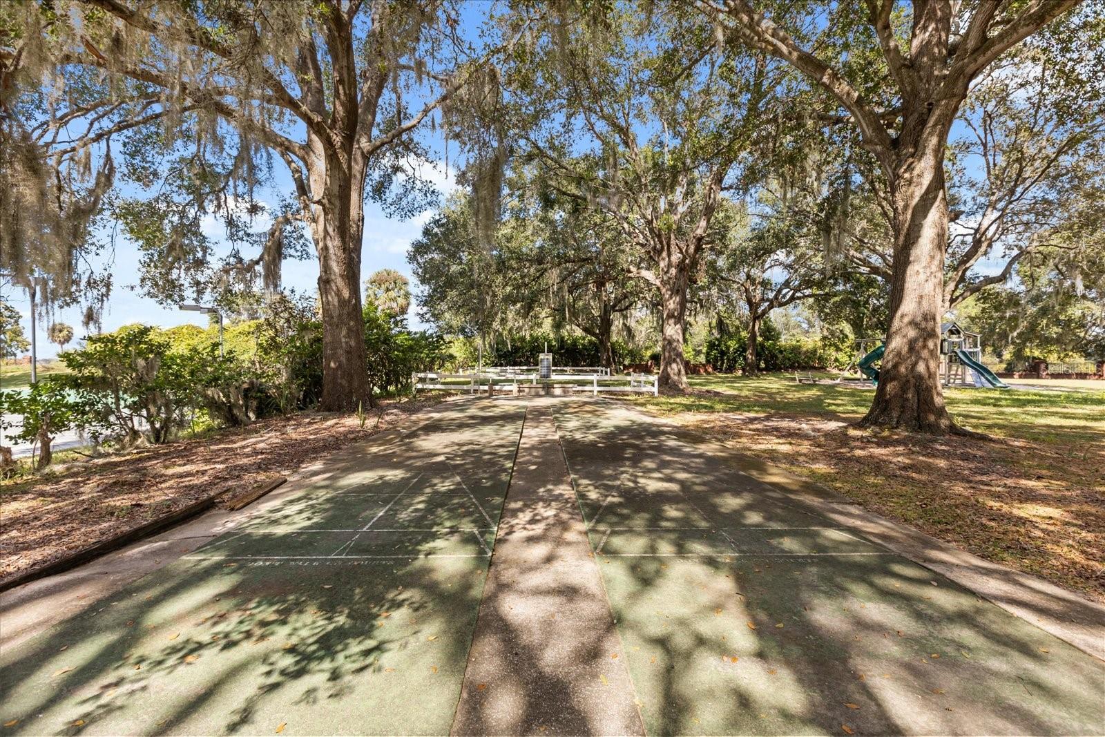 GROVE/HARBOR HILLS - Residential