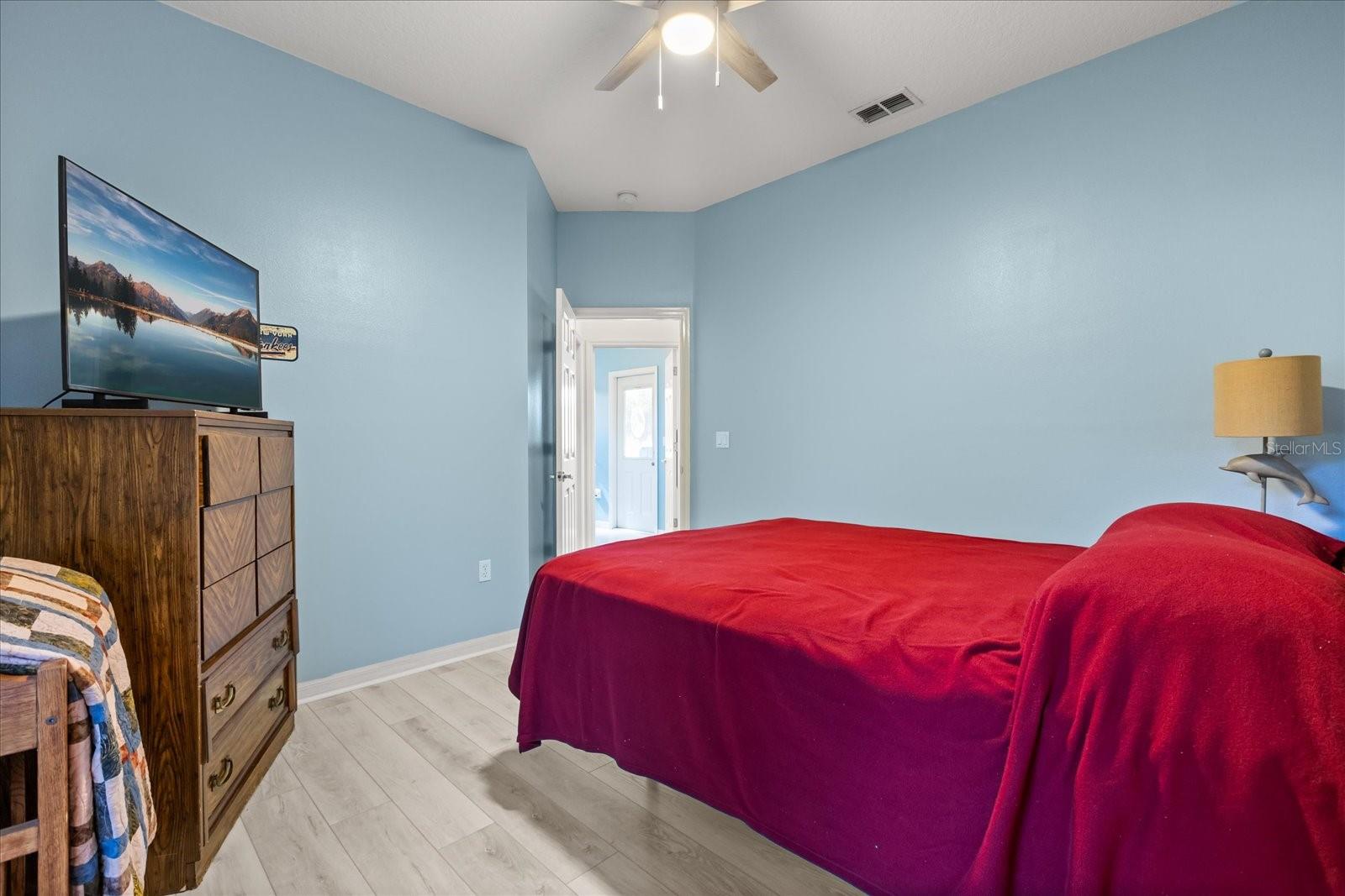 GROVE/HARBOR HILLS - Residential