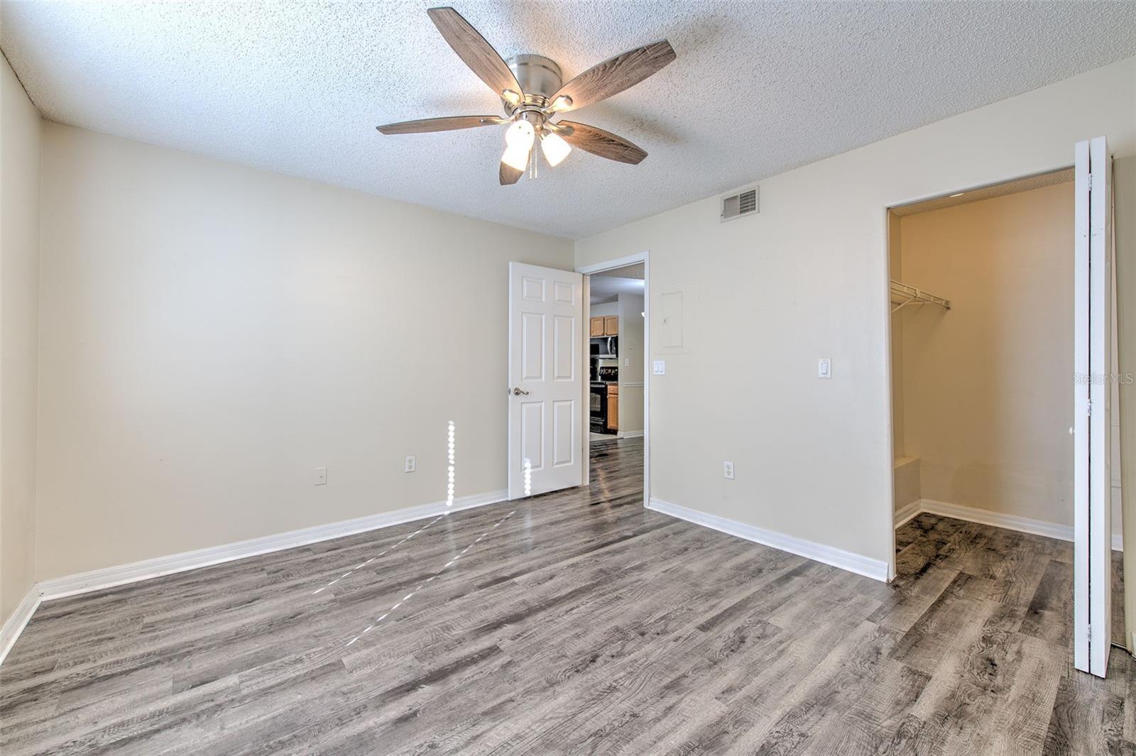 PARK LAKE AT PARSONS A CONDOMI - Residential