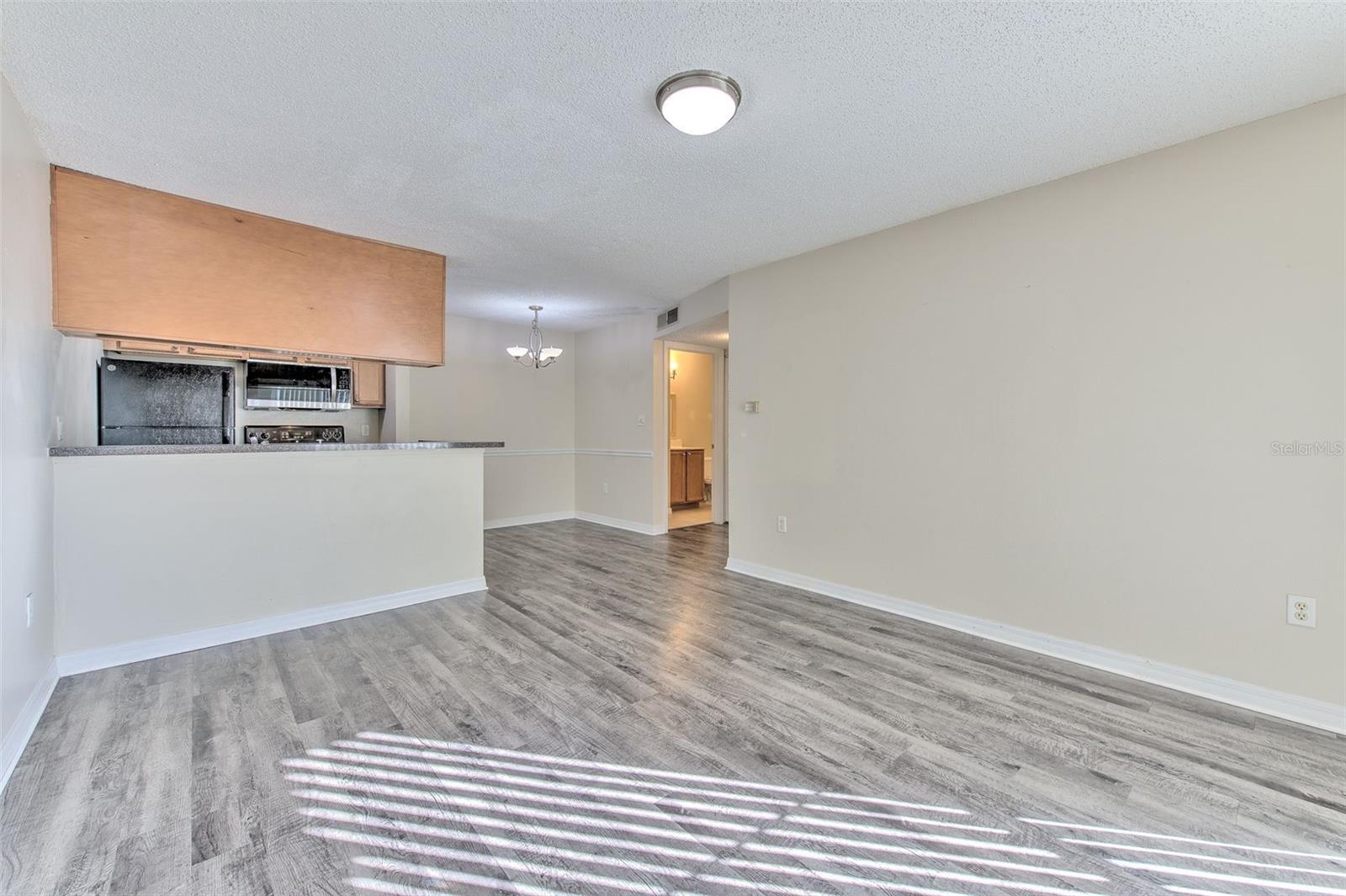 PARK LAKE AT PARSONS A CONDOMI - Residential