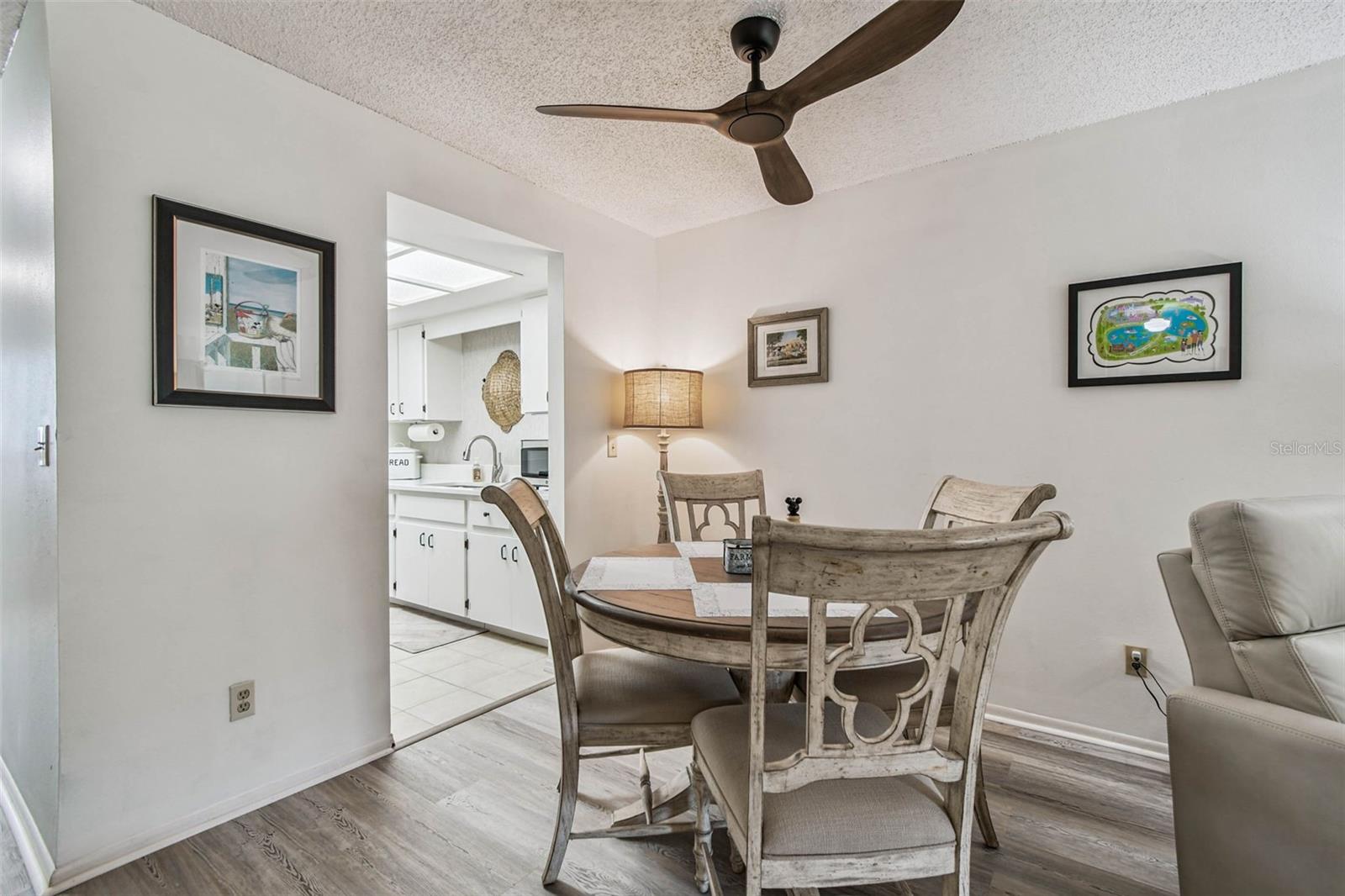SCOTSDALE VILLA CONDO - Residential