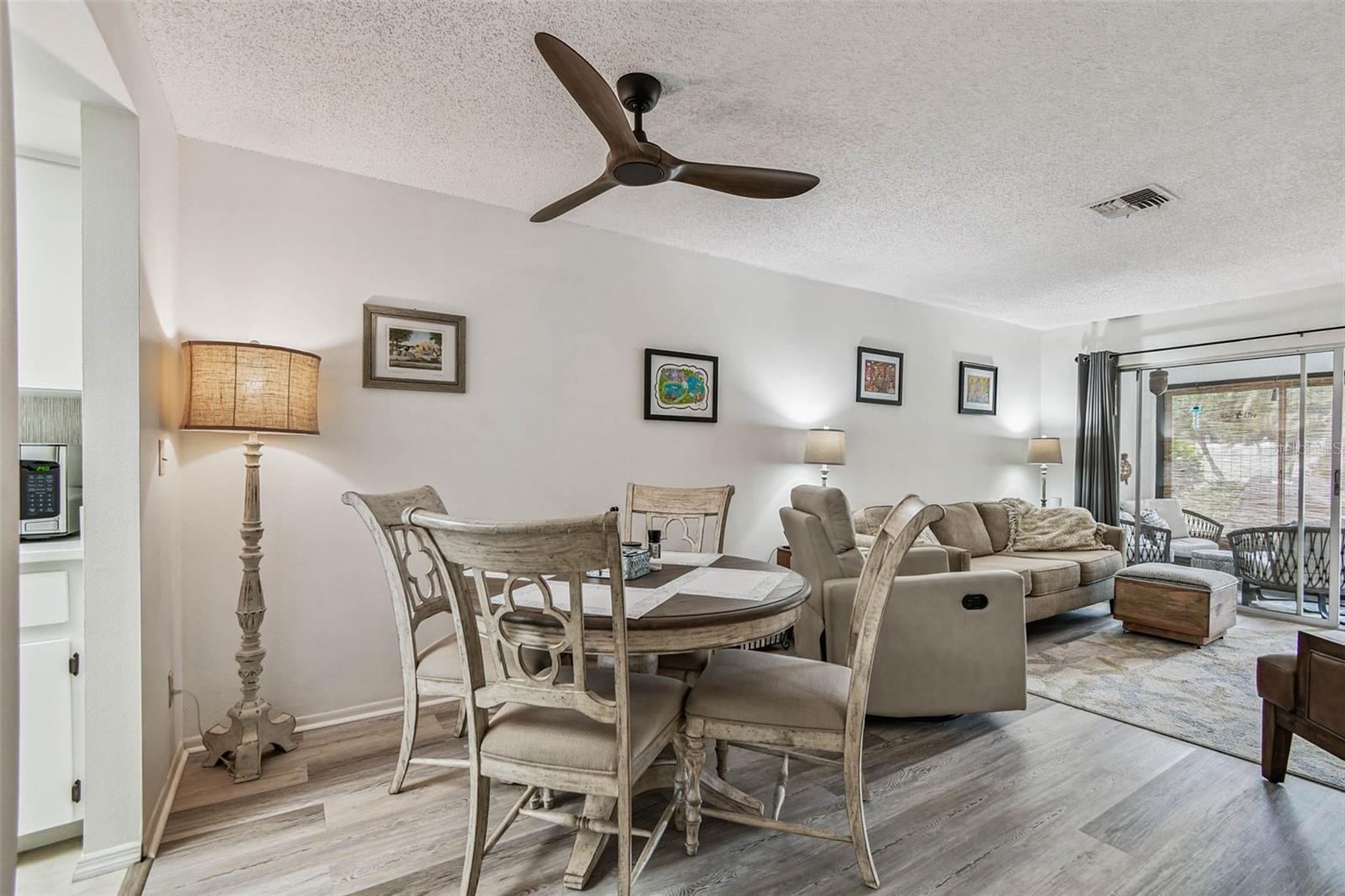 SCOTSDALE VILLA CONDO - Residential