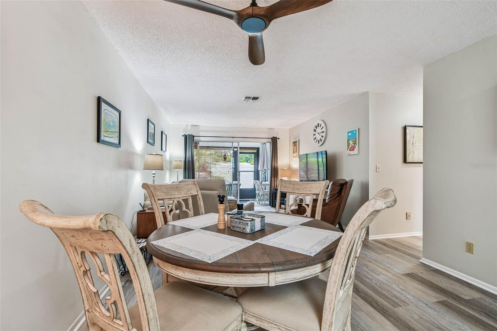 SCOTSDALE VILLA CONDO - Residential