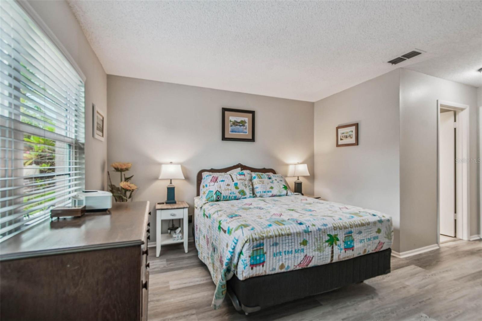 SCOTSDALE VILLA CONDO - Residential
