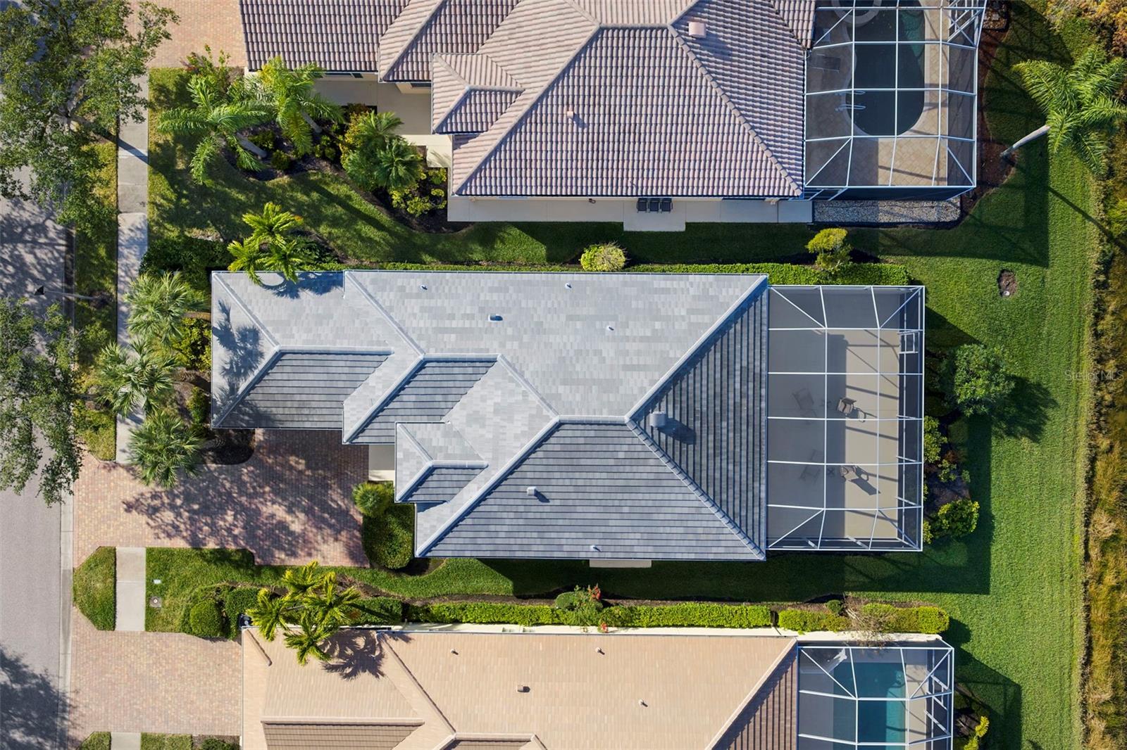 VILLAGEWALK - Residential