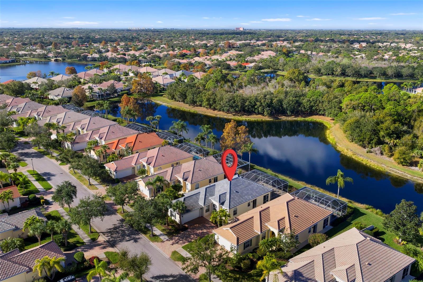 VILLAGEWALK - Residential