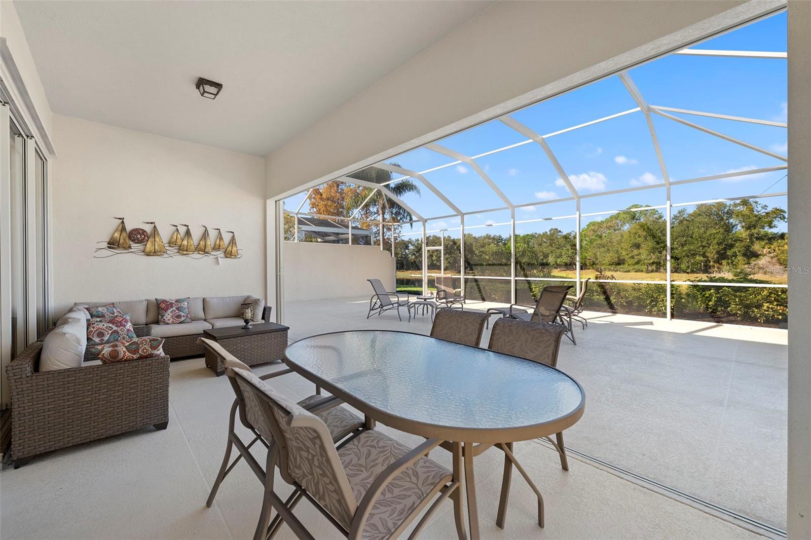 VILLAGEWALK - Residential