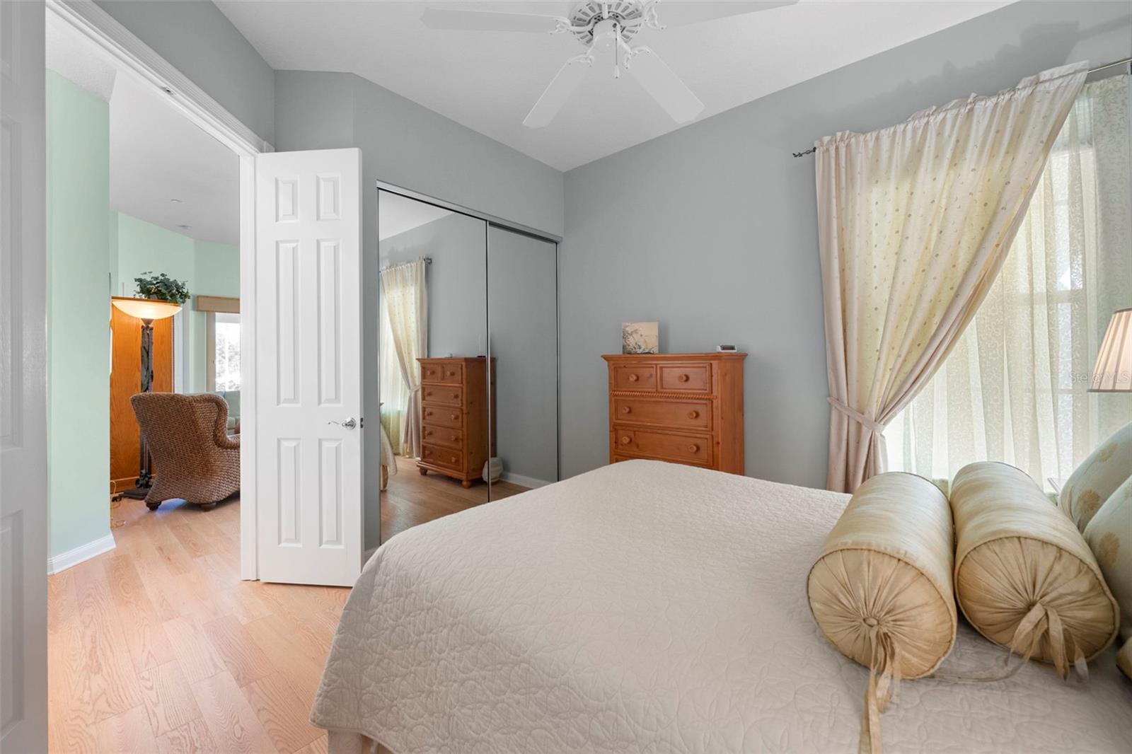 VILLAGEWALK - Residential