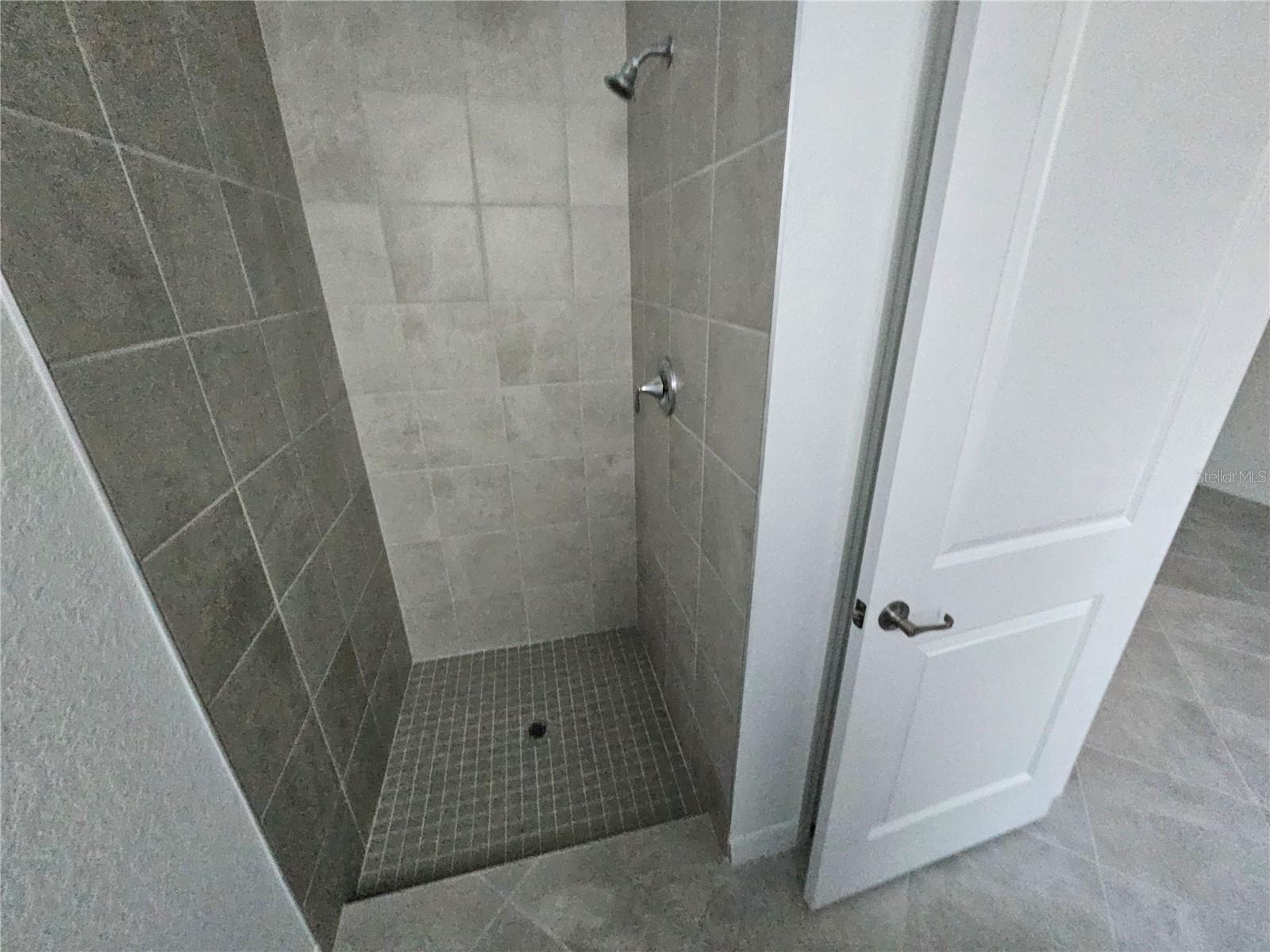 ANTIGUA/WELLEN PARK - Residential Lease