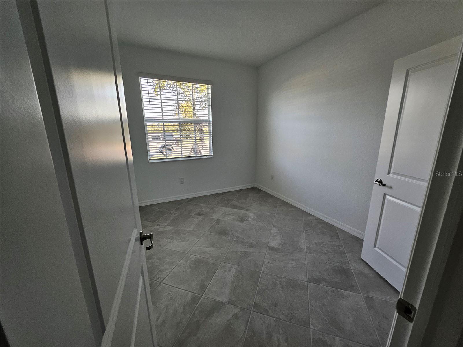 ANTIGUA/WELLEN PARK - Residential Lease