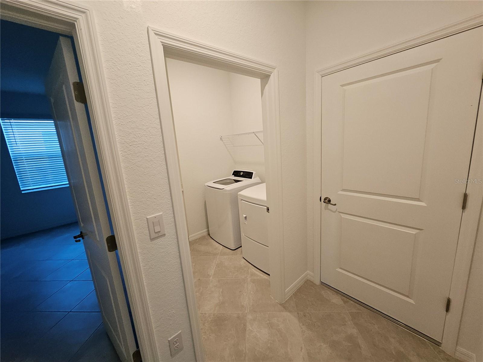 ANTIGUA/WELLEN PARK - Residential Lease