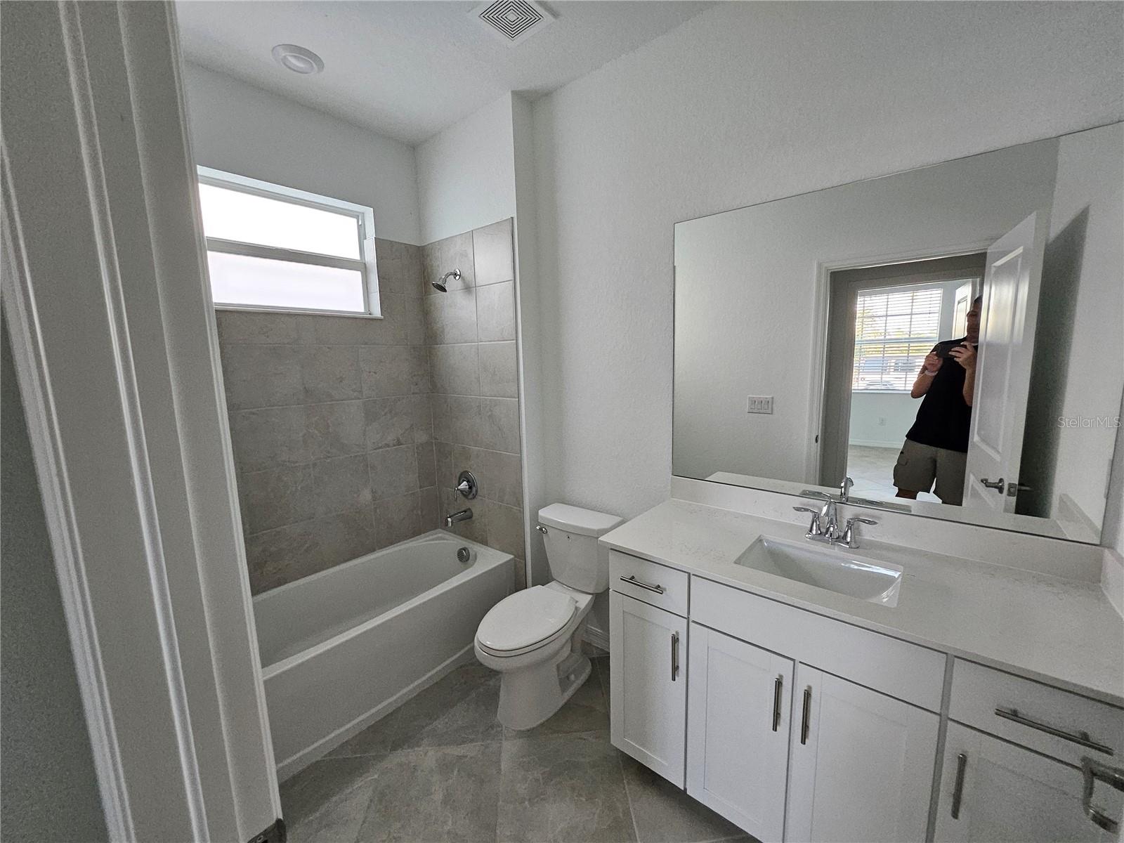 ANTIGUA/WELLEN PARK - Residential Lease