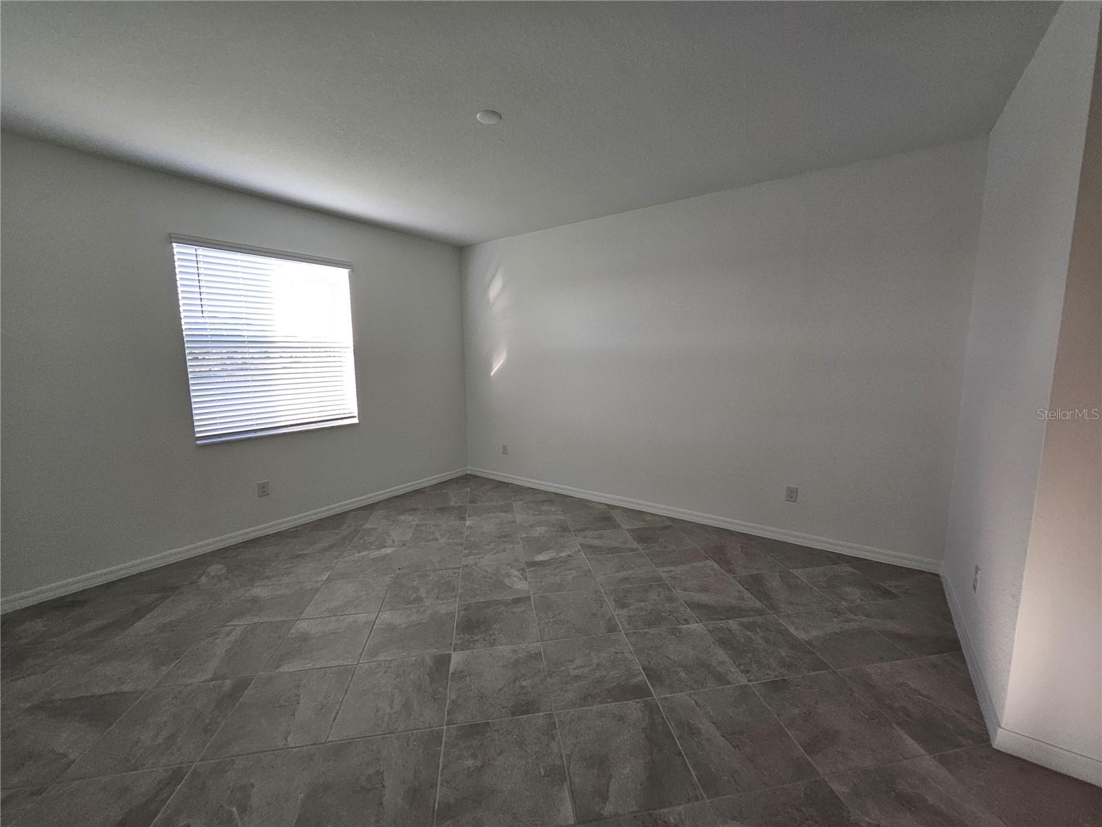 ANTIGUA/WELLEN PARK - Residential Lease