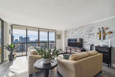 2413 BAYSHORE BOULEVARD 1404 TAMPA FL 33629