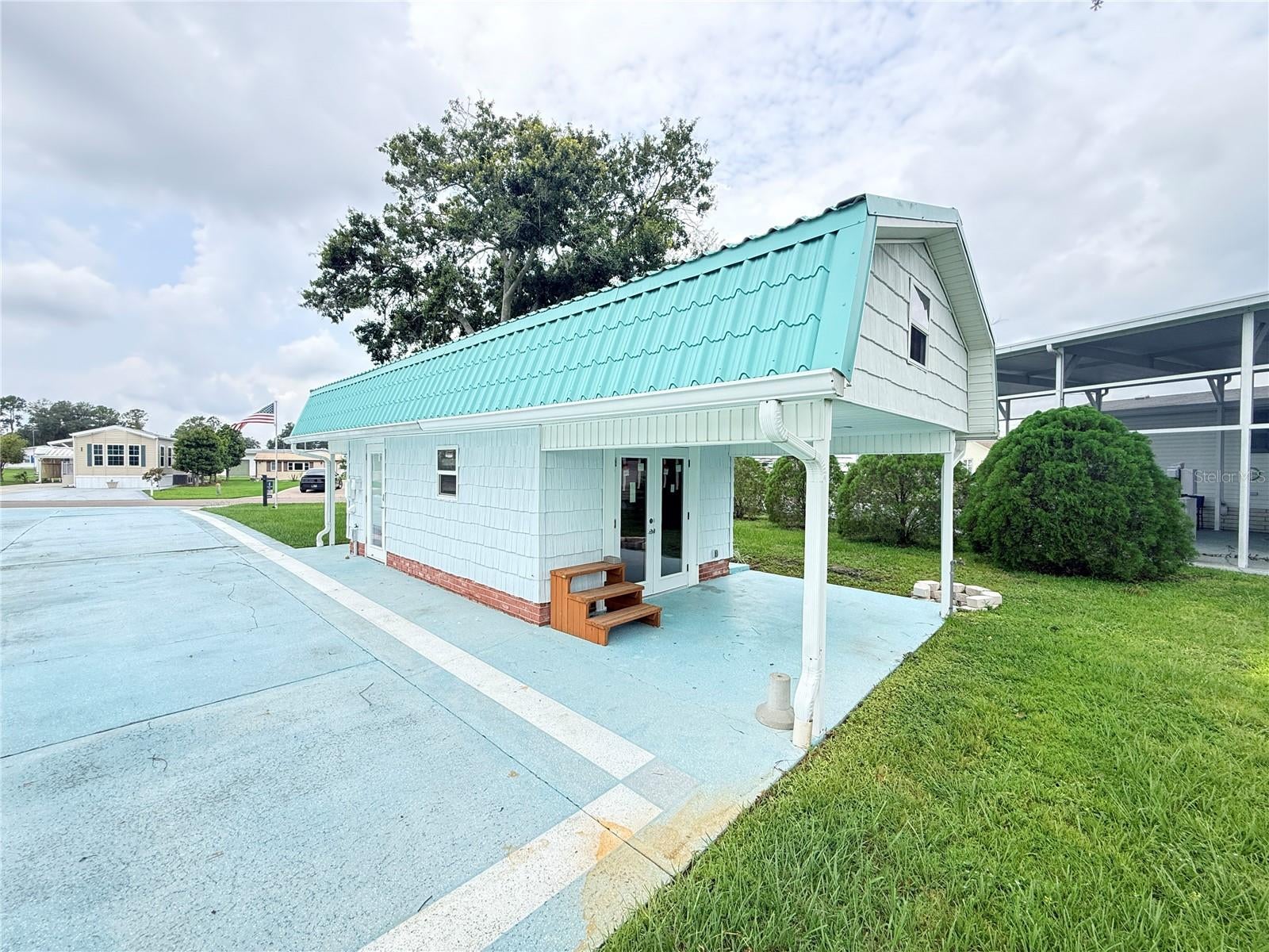 5036 SHORE LINE DRIVE