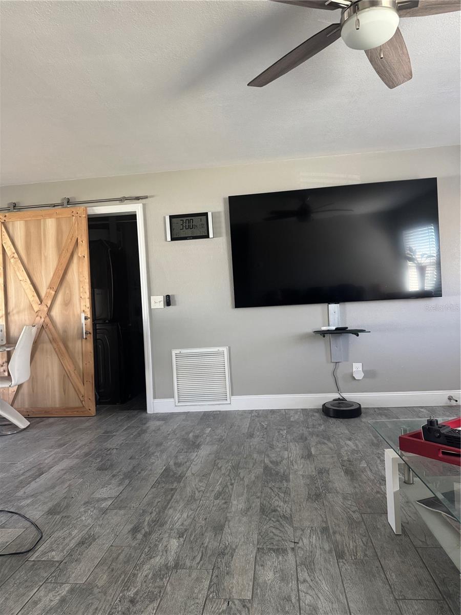 10093 SANTIAGO COURT