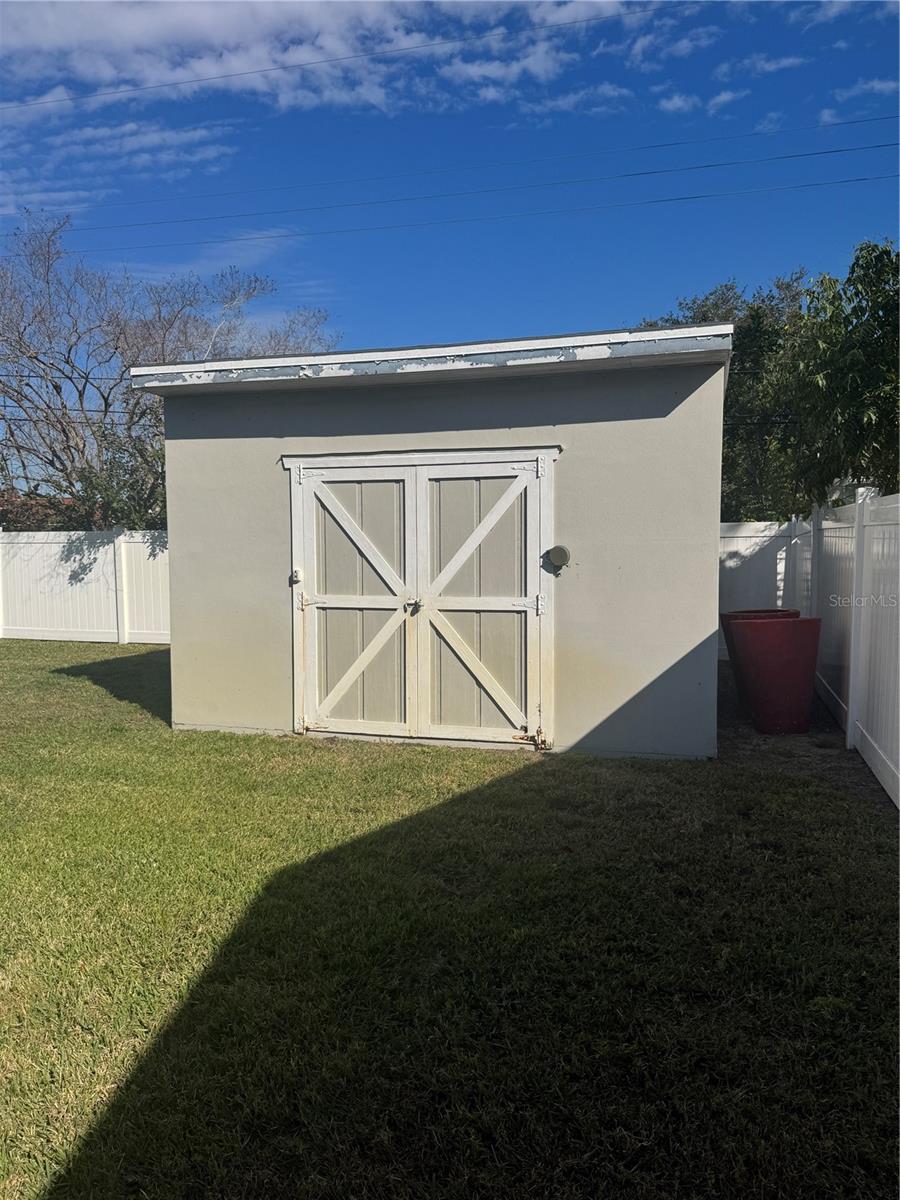 OAKHURST GROVES 1ST ADD - Residential