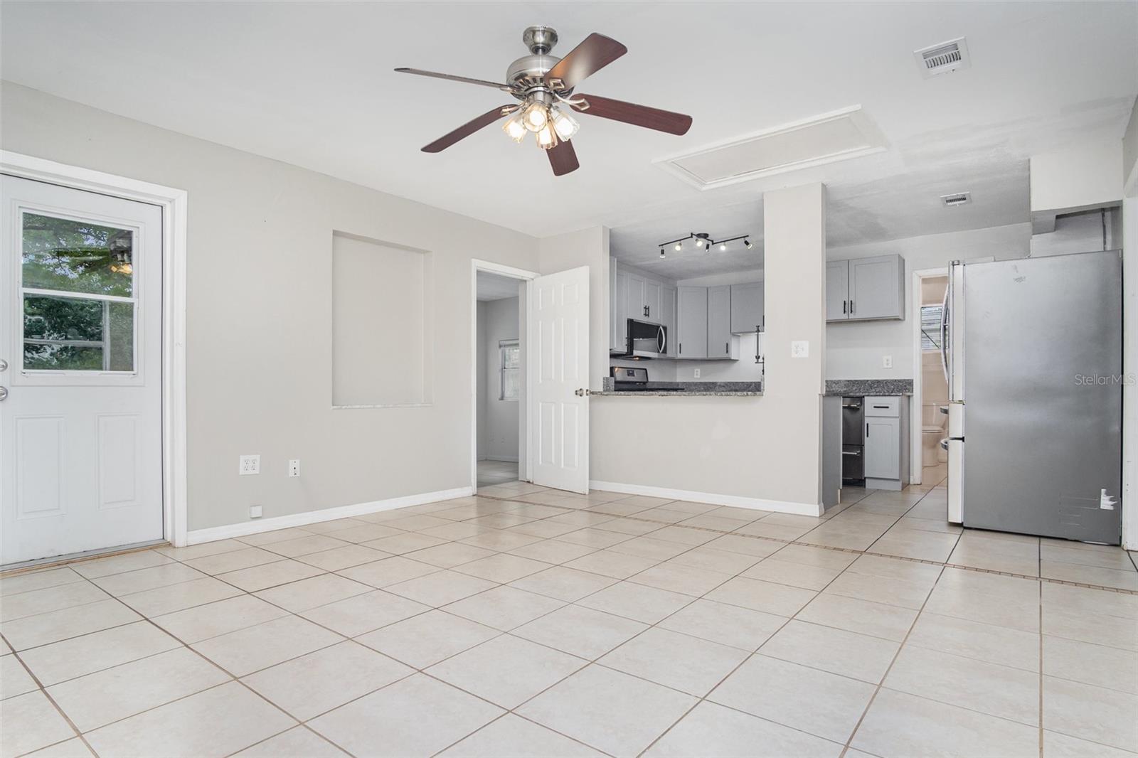 DELTONA - Residential