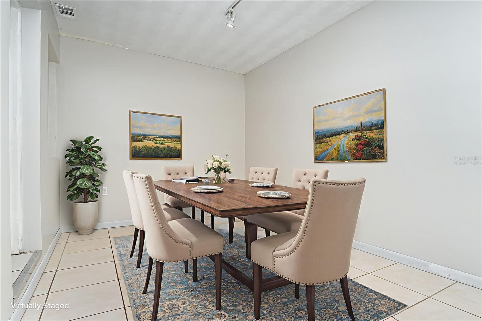 DELTONA - Residential