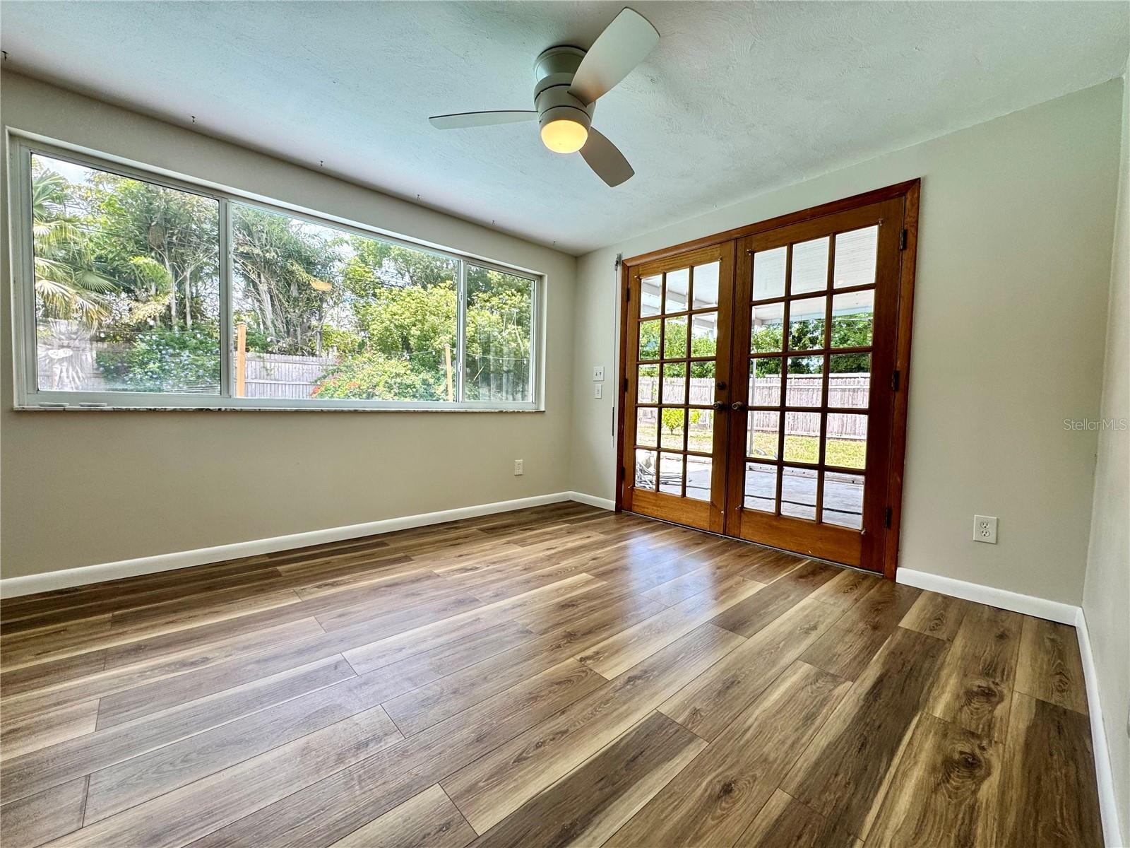 BROOKHILL - Residential