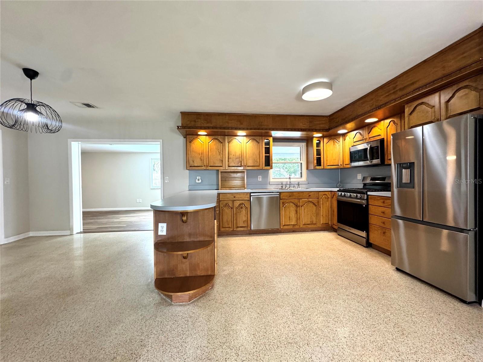 BROOKHILL - Residential