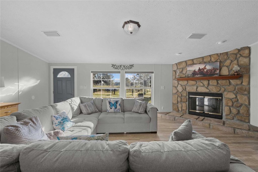 Photo of 12112 Cr 727, Webster, FL 33597 (MLS # G5103705)