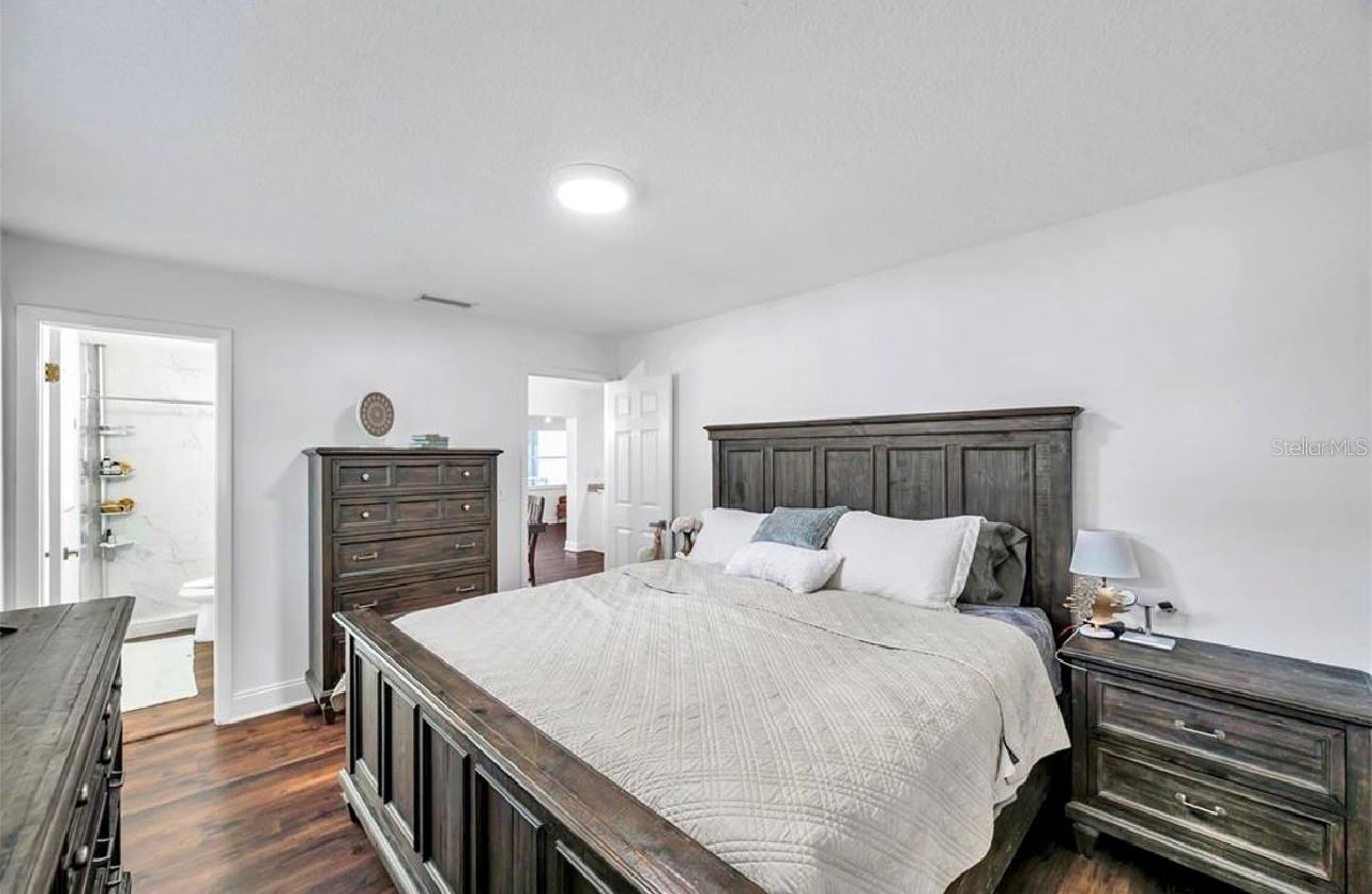 SALLS LAKE PARK - Residential